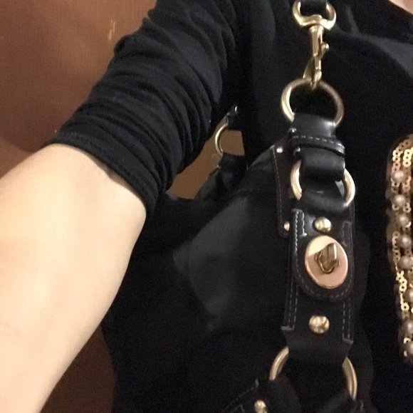 Black shoulder bag - Picture 4 of 5